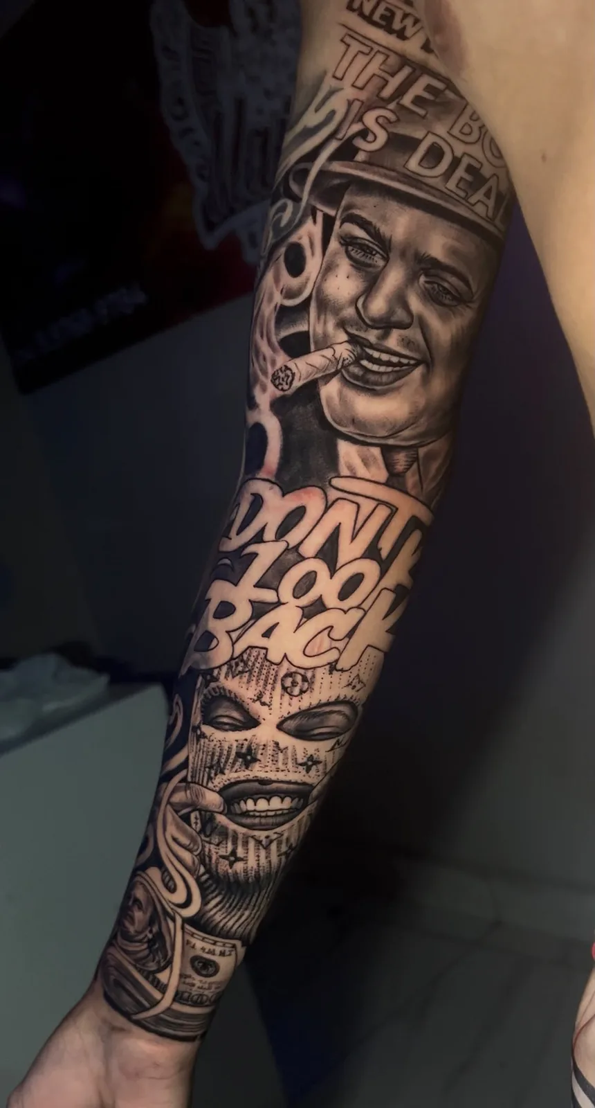 Sleeve de antebraço — Black & Grey — Marcus Tattoo